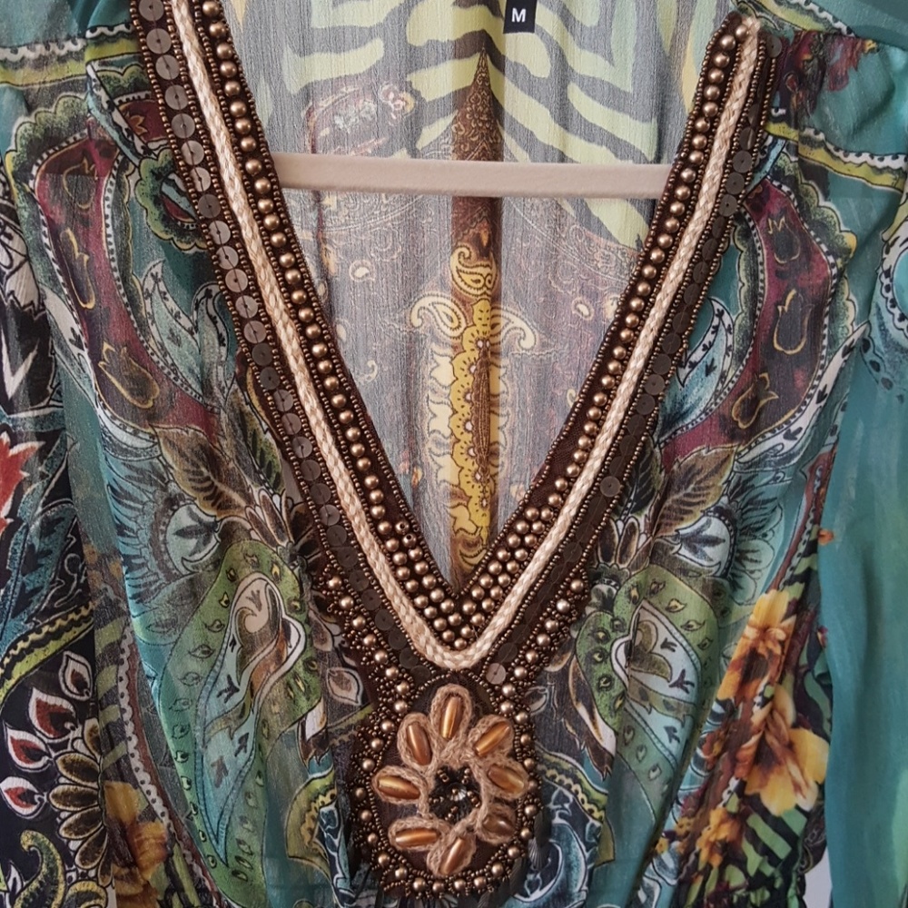 Blouse - Picture 2 of 3